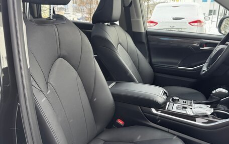 Toyota Highlander, 2026 год, 5 500 000 рублей, 17 фотография