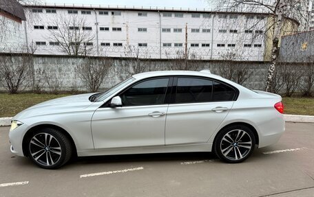 BMW 3 серия, 2016 год, 2 400 000 рублей, 2 фотография