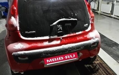 Peugeot 107 I рестайлинг, 2011 год, 490 000 рублей, 3 фотография