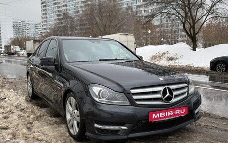 Mercedes-Benz C-Класс, 2011 год, 1 550 000 рублей, 2 фотография