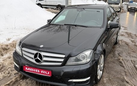 Mercedes-Benz C-Класс, 2011 год, 1 550 000 рублей, 8 фотография