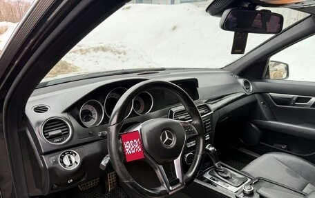 Mercedes-Benz C-Класс, 2011 год, 1 550 000 рублей, 10 фотография