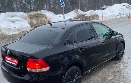 Volkswagen Polo VI (EU Market), 2012 год, 1 000 000 рублей, 4 фотография