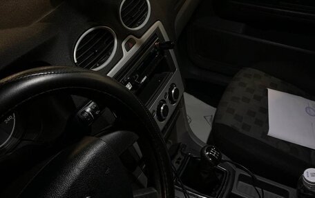 Ford Focus II рестайлинг, 2006 год, 550 000 рублей, 12 фотография