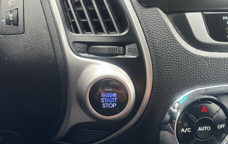 Hyundai ix35 I рестайлинг, 2011 год, 1 300 000 рублей, 22 фотография