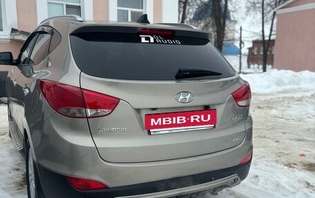 Hyundai ix35 I рестайлинг, 2011 год, 1 300 000 рублей, 15 фотография
