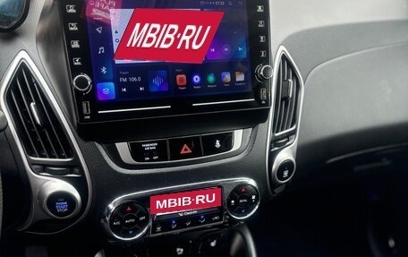 Hyundai ix35 I рестайлинг, 2011 год, 1 300 000 рублей, 25 фотография