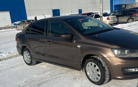 Volkswagen Polo VI (EU Market), 2015 год, 645 000 рублей, 2 фотография