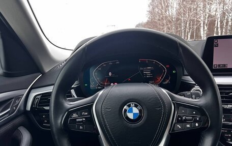 BMW 5 серия, 2019 год, 3 650 000 рублей, 15 фотография