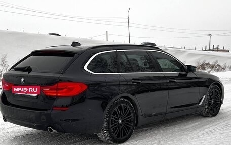 BMW 5 серия, 2019 год, 3 650 000 рублей, 4 фотография