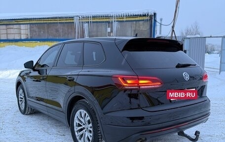 Volkswagen Touareg III, 2019 год, 3 750 000 рублей, 8 фотография