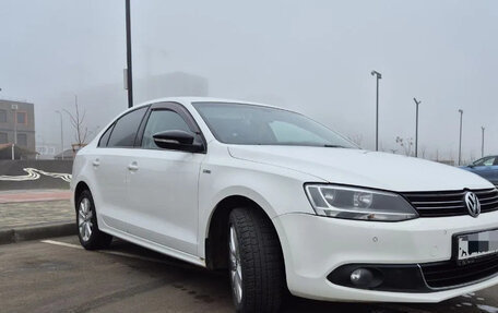 Volkswagen Jetta VI, 2013 год, 1 200 000 рублей, 1 фотография
