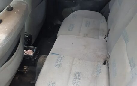 Mitsubishi Space Star I рестайлинг, 2002 год, 170 000 рублей, 1 фотография