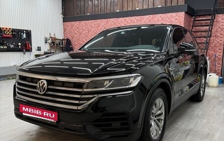Volkswagen Touareg III, 2019 год, 3 750 000 рублей, 31 фотография