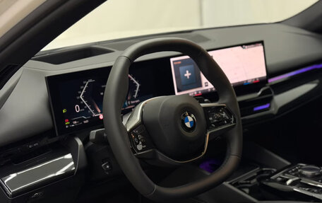 BMW 5 серия, 2024 год, 7 090 000 рублей, 8 фотография