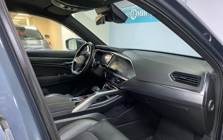 Geely Tugella FY11, 2022 год, 2 932 000 рублей, 19 фотография