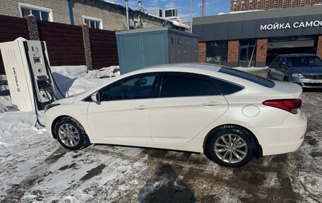 Hyundai i40 I рестайлинг, 2015 год, 1 230 000 рублей, 10 фотография