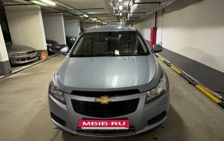 Chevrolet Cruze II, 2011 год, 1 050 000 рублей, 4 фотография