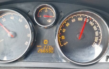 Opel Antara I, 2013 год, 950 000 рублей, 10 фотография