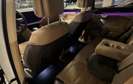 Volkswagen Touareg III, 2019 год, 5 799 000 рублей, 9 фотография