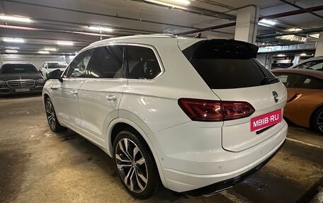 Volkswagen Touareg III, 2019 год, 5 799 000 рублей, 7 фотография