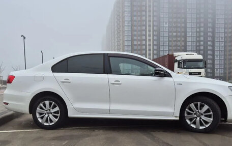 Volkswagen Jetta VI, 2013 год, 1 200 000 рублей, 3 фотография