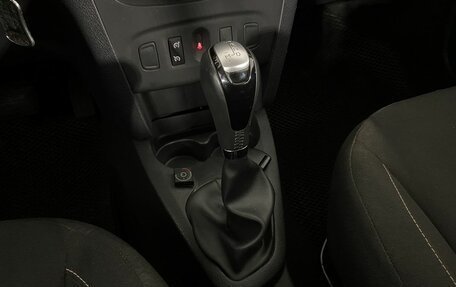 Renault Sandero II рестайлинг, 2016 год, 975 000 рублей, 16 фотография