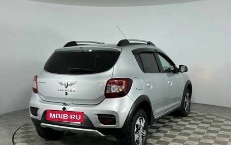 Renault Sandero II рестайлинг, 2015 год, 930 000 рублей, 7 фотография