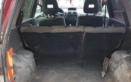 Mitsubishi Space Star I рестайлинг, 2002 год, 170 000 рублей, 2 фотография