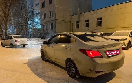 Hyundai Solaris II рестайлинг, 2016 год, 500 000 рублей, 4 фотография