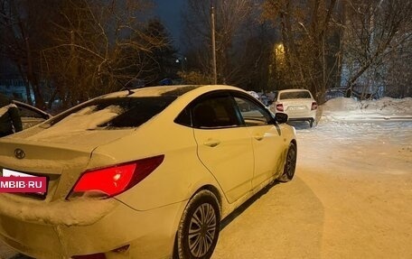 Hyundai Solaris II рестайлинг, 2016 год, 500 000 рублей, 3 фотография