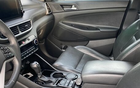 Hyundai Tucson III, 2019 год, 1 980 000 рублей, 6 фотография