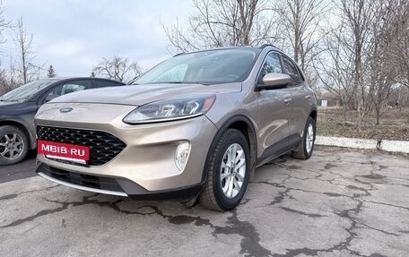 Ford Escape, 2020 год, 2 000 000 рублей, 2 фотография