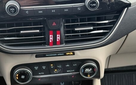 Ford Escape, 2020 год, 2 000 000 рублей, 11 фотография