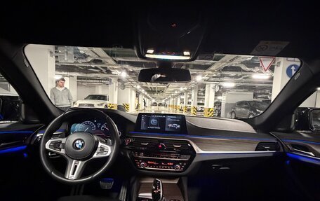 BMW 5 серия, 2018 год, 3 250 000 рублей, 10 фотография