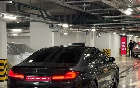 BMW 5 серия, 2018 год, 3 250 000 рублей, 3 фотография