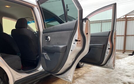 Nissan Tiida, 2008 год, 570 000 рублей, 11 фотография