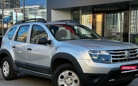 Renault Duster I рестайлинг, 2012 год, 950 000 рублей, 2 фотография