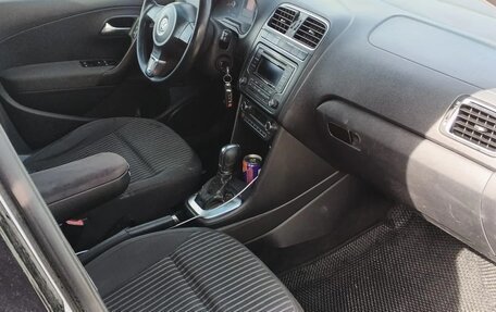 Volkswagen Polo VI (EU Market), 2013 год, 720 000 рублей, 15 фотография