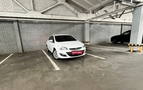 Opel Astra J, 2012 год, 780 000 рублей, 1 фотография
