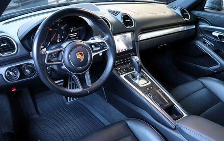 Porsche Cayman, 2018 год, 7 000 000 рублей, 4 фотография