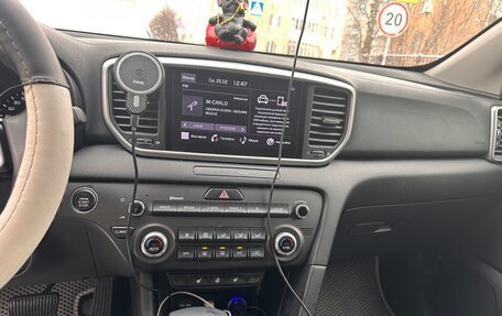 KIA Sportage IV рестайлинг, 2021 год, 2 900 000 рублей, 8 фотография