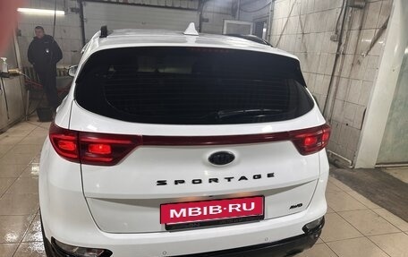 KIA Sportage IV рестайлинг, 2021 год, 2 900 000 рублей, 2 фотография