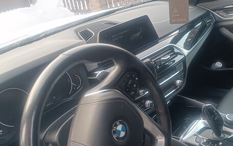 BMW 5 серия, 2020 год, 2 900 000 рублей, 8 фотография