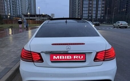 Mercedes-Benz E-Класс, 2015 год, 1 640 000 рублей, 5 фотография