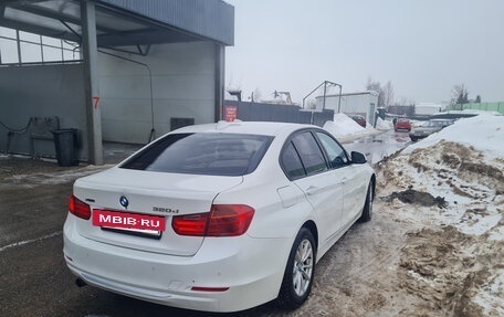 BMW 3 серия, 2014 год, 1 800 000 рублей, 3 фотография