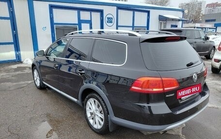 Volkswagen Passat B7, 2013 год, 1 390 000 рублей, 4 фотография