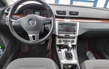 Volkswagen Passat B7, 2013 год, 1 390 000 рублей, 9 фотография