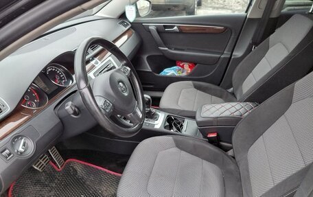 Volkswagen Passat B7, 2013 год, 1 390 000 рублей, 8 фотография