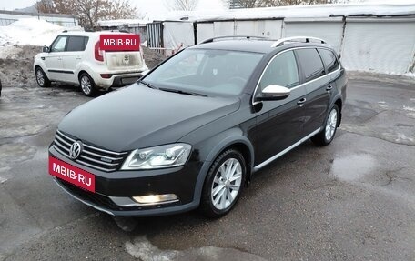 Volkswagen Passat B7, 2013 год, 1 390 000 рублей, 2 фотография